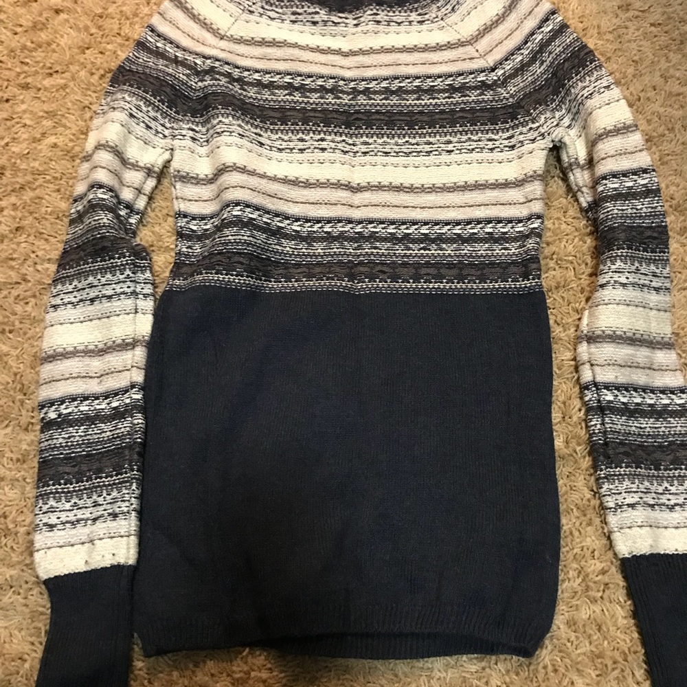 Pattern tight sweater - Picture 3 of 5